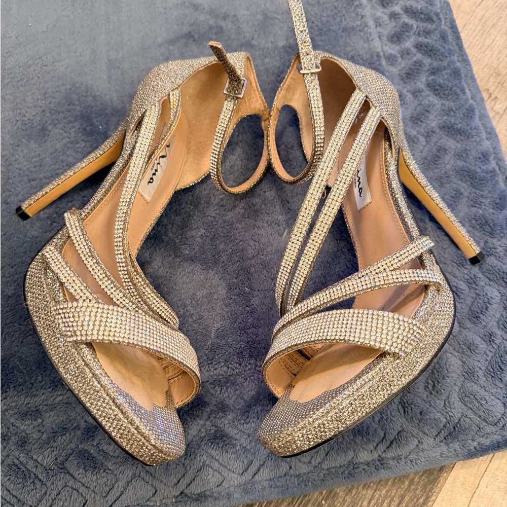 Gorgeous Sparkly Nina Rhinestone Wow Tall Silver Strappy 5” Heels size 9 - Picture 5 of 13